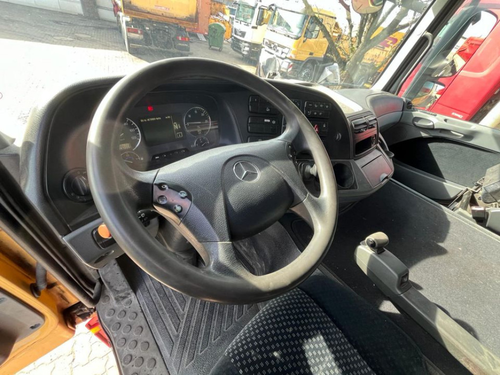 MERCEDES-BENZ Actros 1841 LS SZM - Ťahač: obrázok 5 MERCEDES-BENZ Actros 1841 LS SZM - Ťahač: obrázok 5