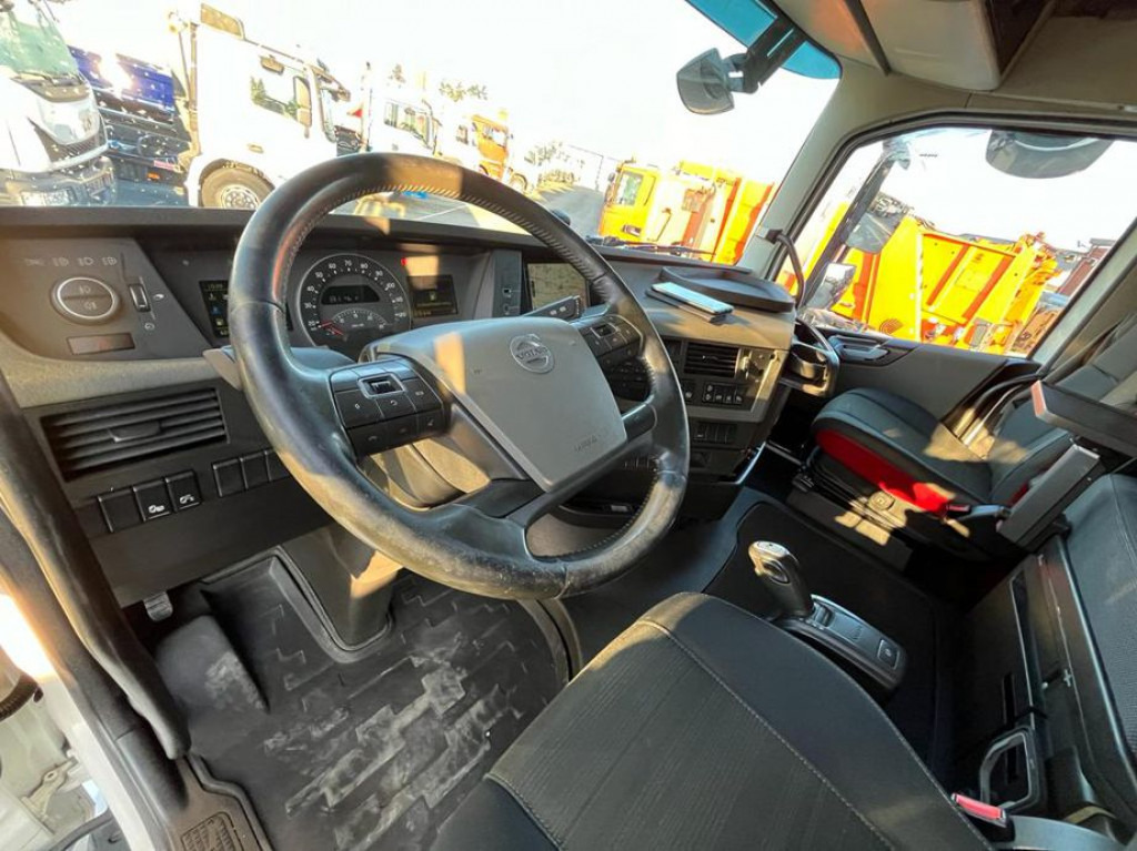 Hákový nosič kontajnerov VOLVO (S) Truck FH 500 6x2 Abrollkipper Funkfernbedienung: obrázok 10