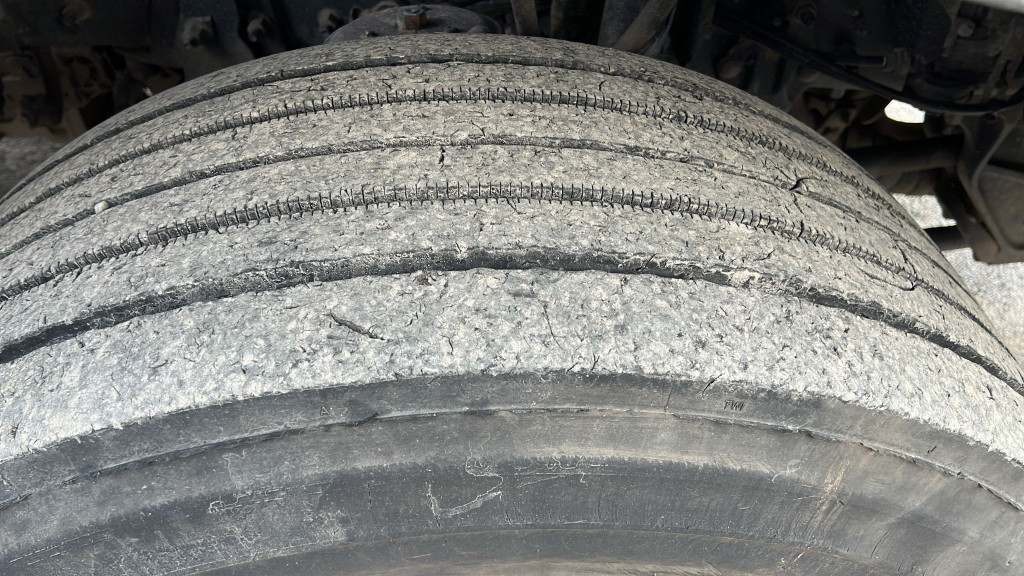 Hákový nosič kontajnerov VOLVO (S) Truck FH 500 6x2 Abrollkipper Funkfernbedienung: obrázok 6 Hákový nosič kontajnerov VOLVO (S) Truck FH 500 6x2 Abrollkipper Funkfernbedienung: obrázok 6