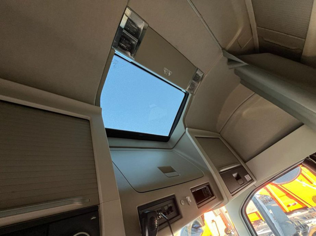 VOLVO (S) Truck FH 500 6x2 Abrollkipper Funkfernbedienung - Hákový nosič kontajnerov: obrázok 5 VOLVO (S) Truck FH 500 6x2 Abrollkipper Funkfernbedienung - Hákový nosič kontajnerov: obrázok 5