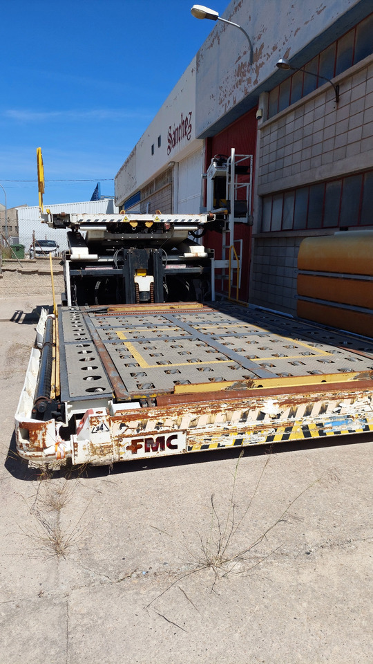 Lower deck loader FMC/JBT C15W - Nakladač kontajnerov/ Paliet: obrázok 5 Lower deck loader FMC/JBT C15W - Nakladač kontajnerov/ Paliet: obrázok 5