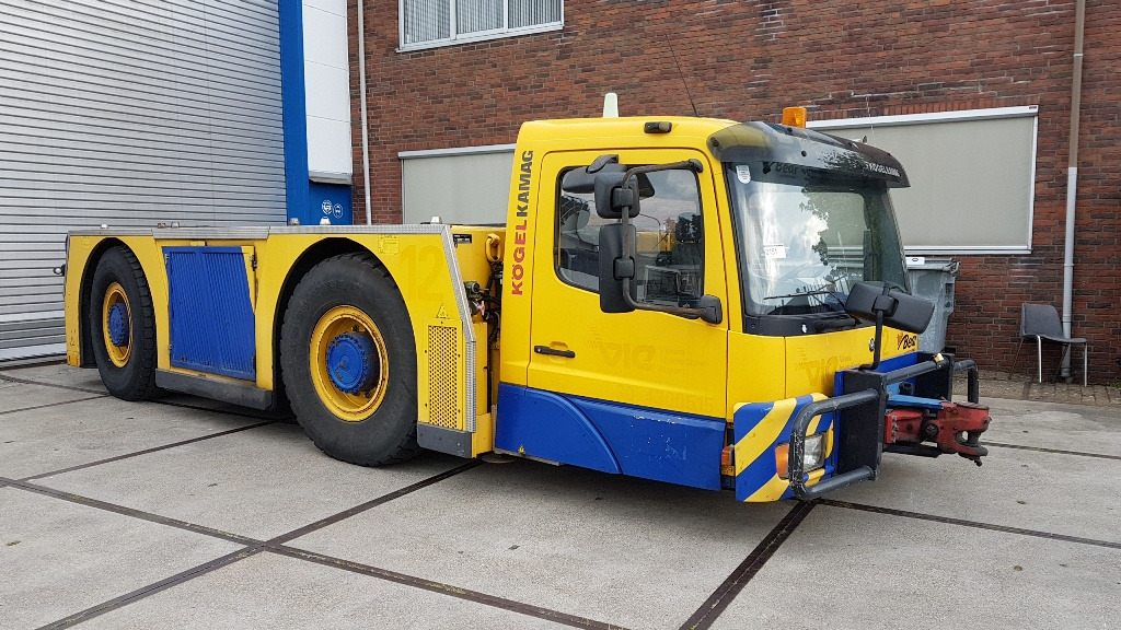 Pushback Kamag Towbear - Ťahač lietadiel: obrázok 1 Pushback Kamag Towbear - Ťahač lietadiel: obrázok 1