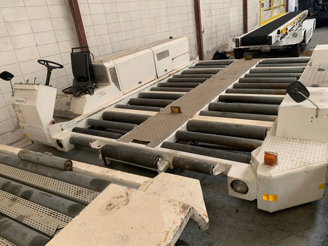 Pallet Transporter CPT-4 - Vybavenie letiskových plôch: obrázok 1 Pallet Transporter CPT-4 - Vybavenie letiskových plôch: obrázok 1