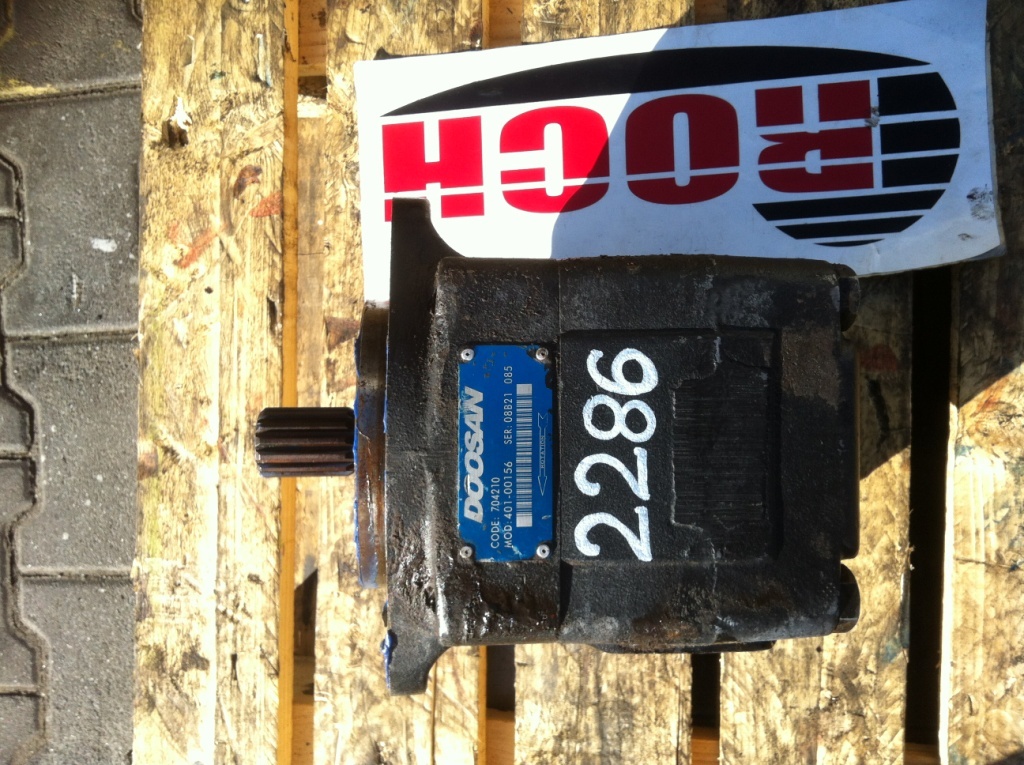 DOOSAN 704210 401-00156 93466494L - Hydraulické čerpadlo pre Kolesový nakladač: obrázok 1 DOOSAN 704210 401-00156 93466494L - Hydraulické čerpadlo pre Kolesový nakladač: obrázok 1