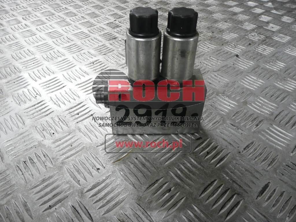 TEREX 5368632592 3243759 - 1 SEKCYJNY + CEWKA - Hydraulický ventil: obrázok 1 TEREX 5368632592 3243759 - 1 SEKCYJNY + CEWKA - Hydraulický ventil: obrázok 1