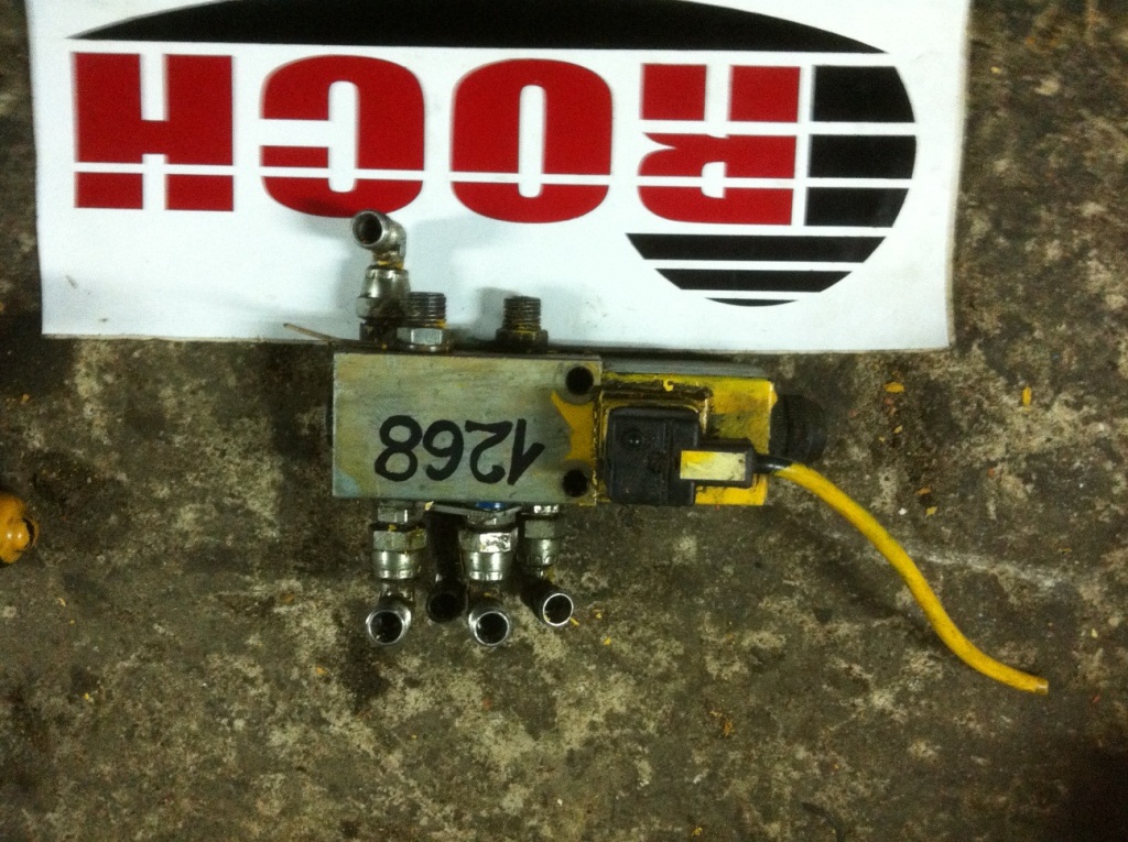 WEGG-72 6 10 - 1 SEKCYJNY + CEWKA 24VDC - Hydraulický ventil pre Stavebné stroje: obrázok 1 WEGG-72 6 10 - 1 SEKCYJNY + CEWKA 24VDC - Hydraulický ventil pre Stavebné stroje: obrázok 1