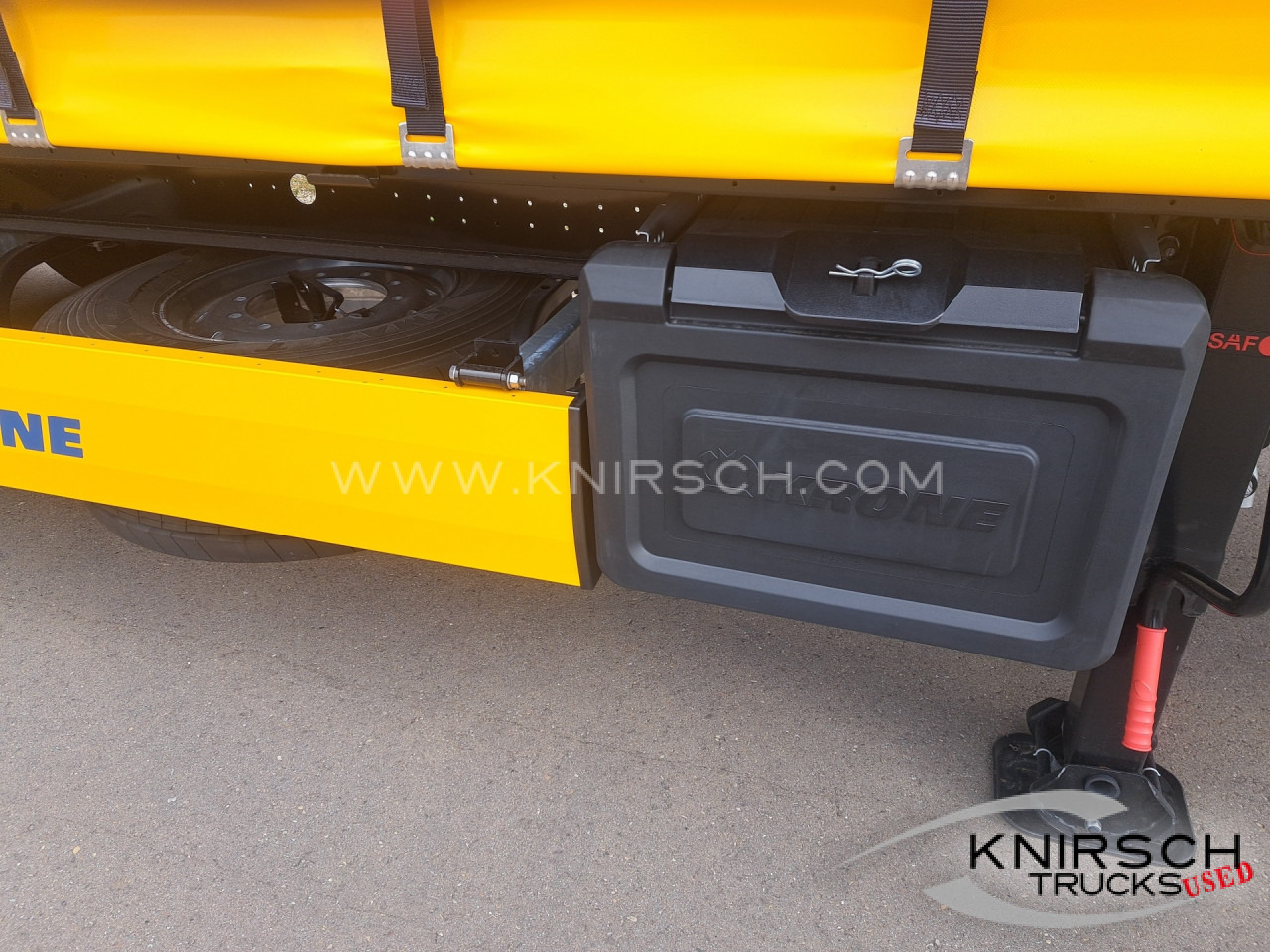 KRONE Profi Liner SDP 27  XL, Getränke, Daimler 9.5 - Plachtový príves: obrázok 2 KRONE Profi Liner SDP 27  XL, Getränke, Daimler 9.5 - Plachtový príves: obrázok 2