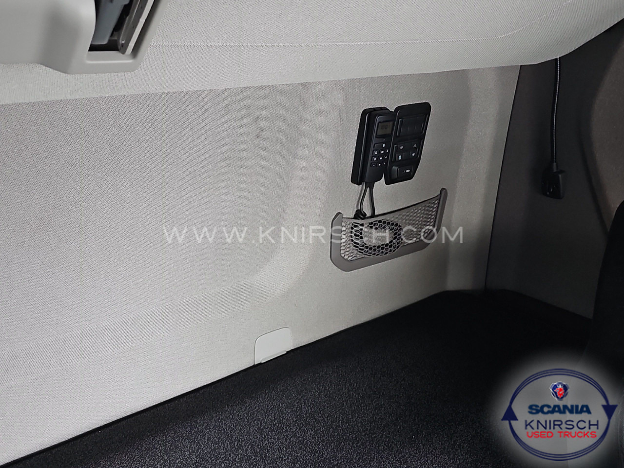 SCANIA R 450 A4x2LA / LED / Sideskirts / ADR AT - Ťahač: obrázok 3 SCANIA R 450 A4x2LA / LED / Sideskirts / ADR AT - Ťahač: obrázok 3