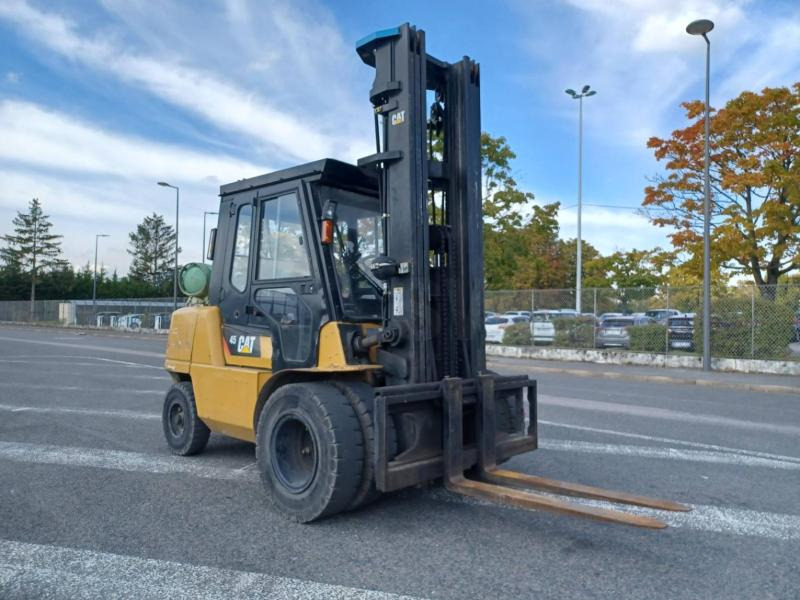 Caterpillar GP45K2 - Plynový vysokozdvižný vozík: obrázok 2 Caterpillar GP45K2 - Plynový vysokozdvižný vozík: obrázok 2
