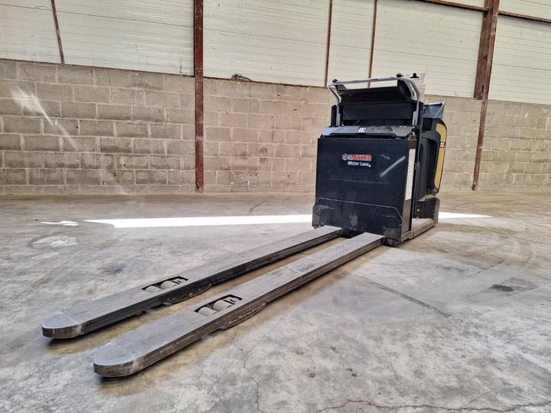 Caterpillar NO20NE - Vychystávací vozík: obrázok 4 Caterpillar NO20NE - Vychystávací vozík: obrázok 4