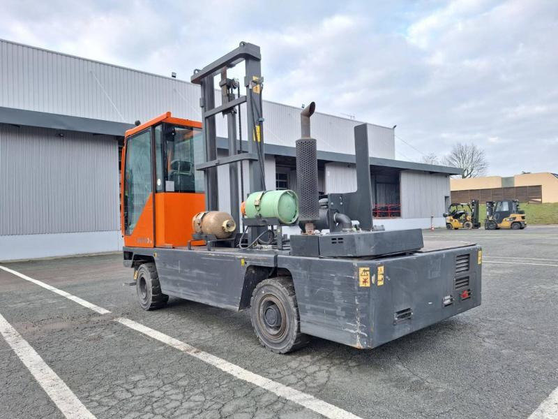 Hubtex S35 G - Bočný nakladač: obrázok 5 Hubtex S35 G - Bočný nakladač: obrázok 5