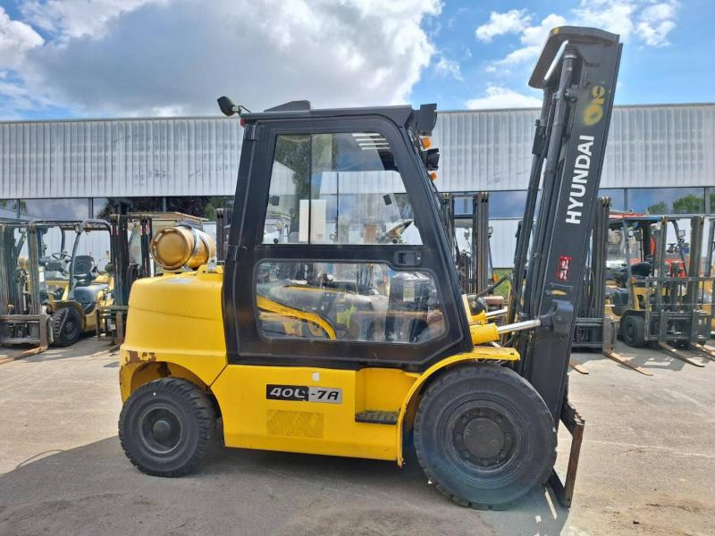 Hyundai 40L-7A - Plynový vysokozdvižný vozík: obrázok 3 Hyundai 40L-7A - Plynový vysokozdvižný vozík: obrázok 3