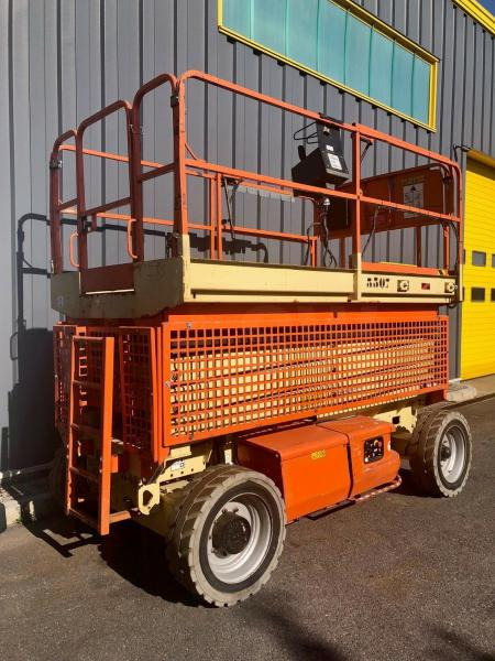 JLG 3369 LE - Stĺpová plošina: obrázok 2 JLG 3369 LE - Stĺpová plošina: obrázok 2