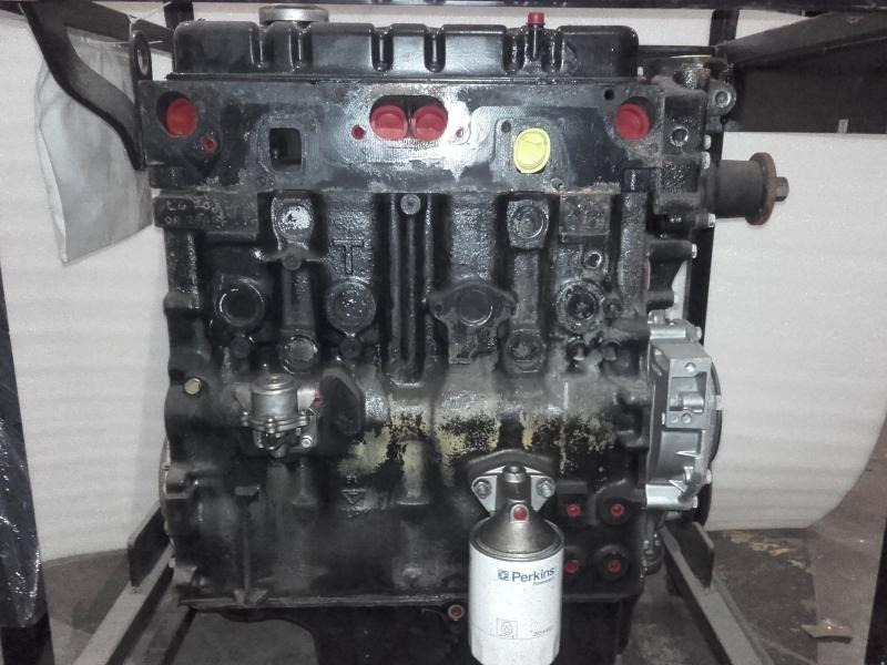 Perkins 42482 - Motor: obrázok 3 Perkins 42482 - Motor: obrázok 3