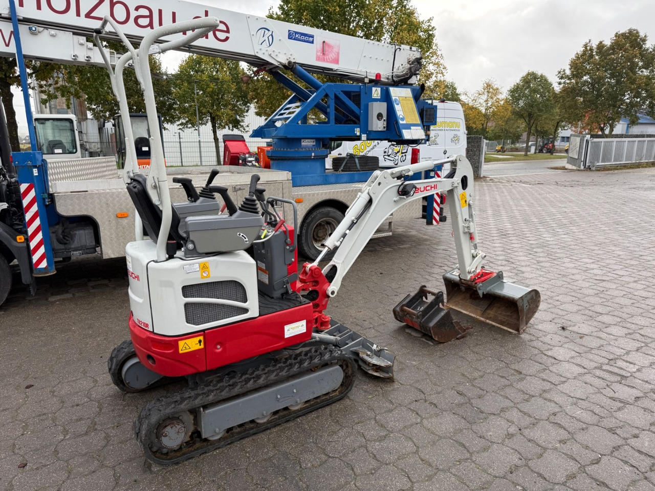 Takeuchi TB 210 R, Bj. 23, 370 BH, SW MS01, TL, GL - Mini rýpadlo: obrázok 4 Takeuchi TB 210 R, Bj. 23, 370 BH, SW MS01, TL, GL - Mini rýpadlo: obrázok 4