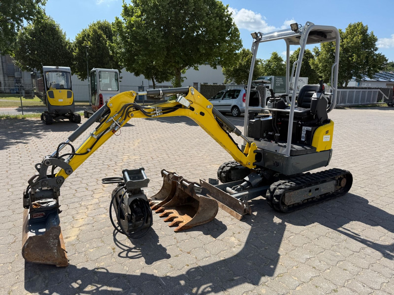 Wacker EZ 17, Bj 21, 820 BH, Tilt, hydr. SW, 3 Löffel - Mini rýpadlo: obrázok 1 Wacker EZ 17, Bj 21, 820 BH, Tilt, hydr. SW, 3 Löffel - Mini rýpadlo: obrázok 1