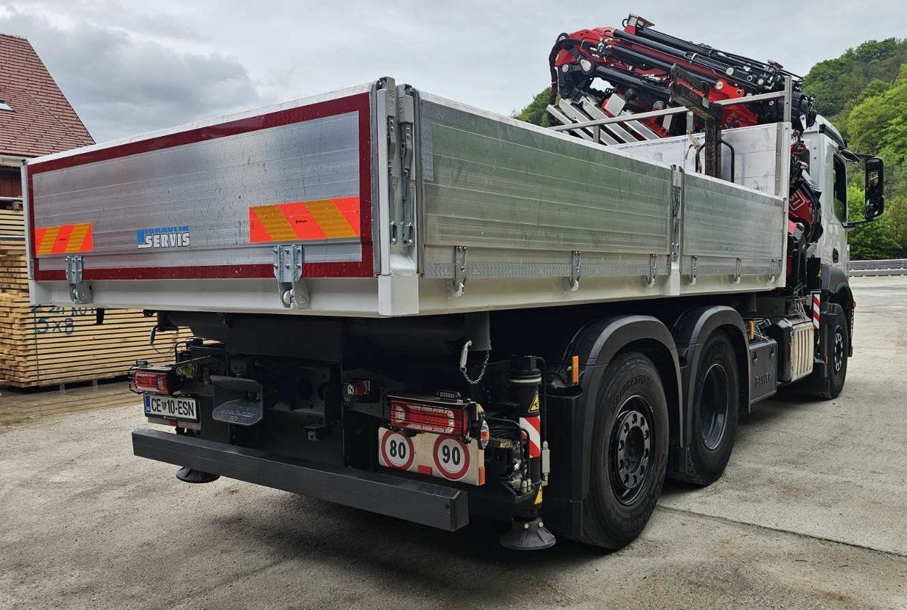MERCEDES-BENZ Hiab Palfinger Fassi F545-6 JIB-6 - Sklápač: obrázok 2 MERCEDES-BENZ Hiab Palfinger Fassi F545-6 JIB-6 - Sklápač: obrázok 2