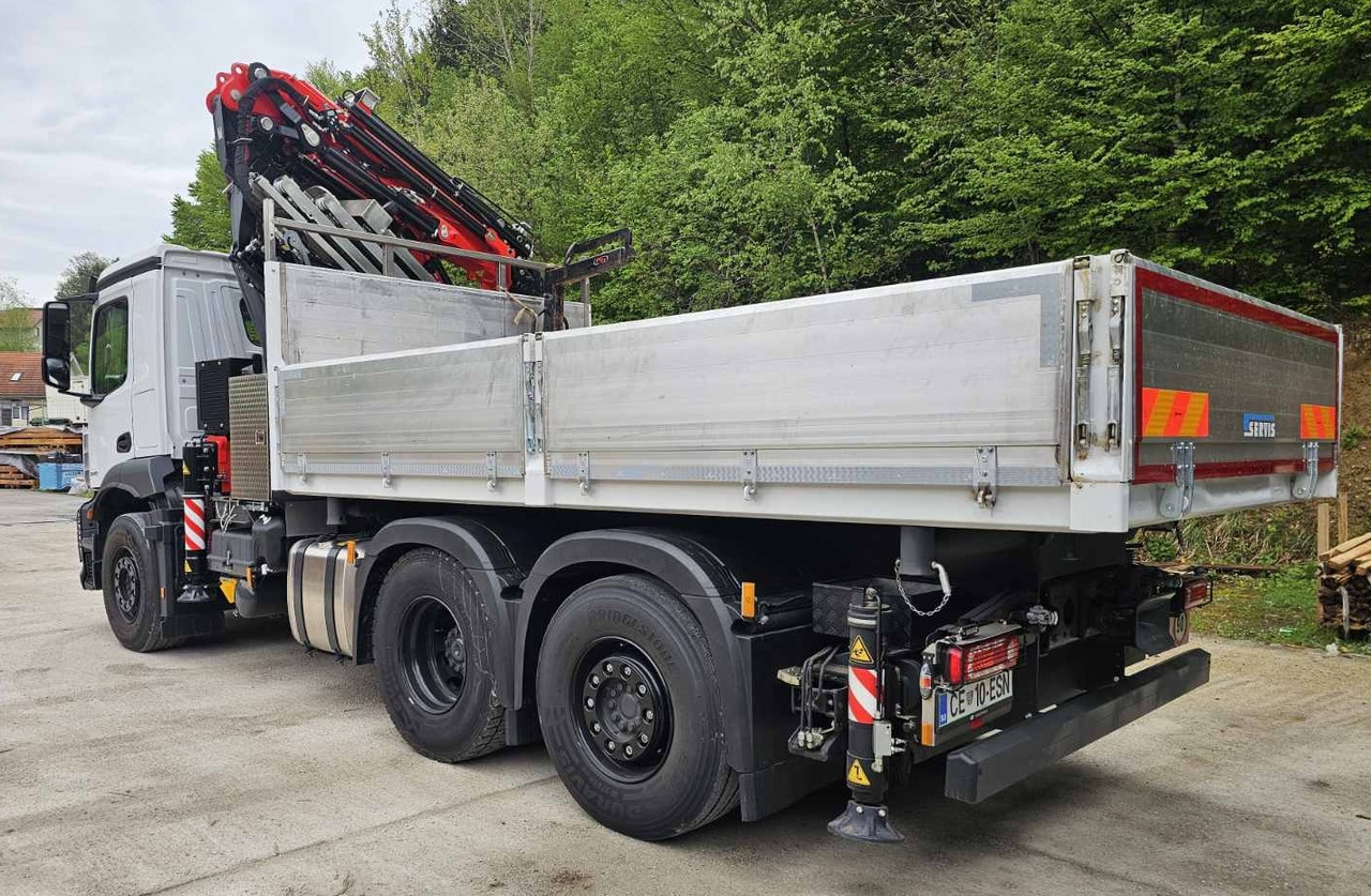 MERCEDES-BENZ Hiab Palfinger Fassi F545-6 JIB-6 - Sklápač: obrázok 3 MERCEDES-BENZ Hiab Palfinger Fassi F545-6 JIB-6 - Sklápač: obrázok 3