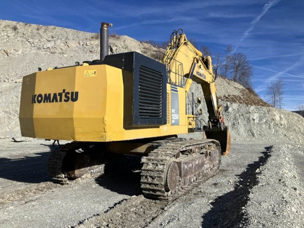 Komatsu PC1250-8 - Pásové rýpadlo: obrázok 2 Komatsu PC1250-8 - Pásové rýpadlo: obrázok 2