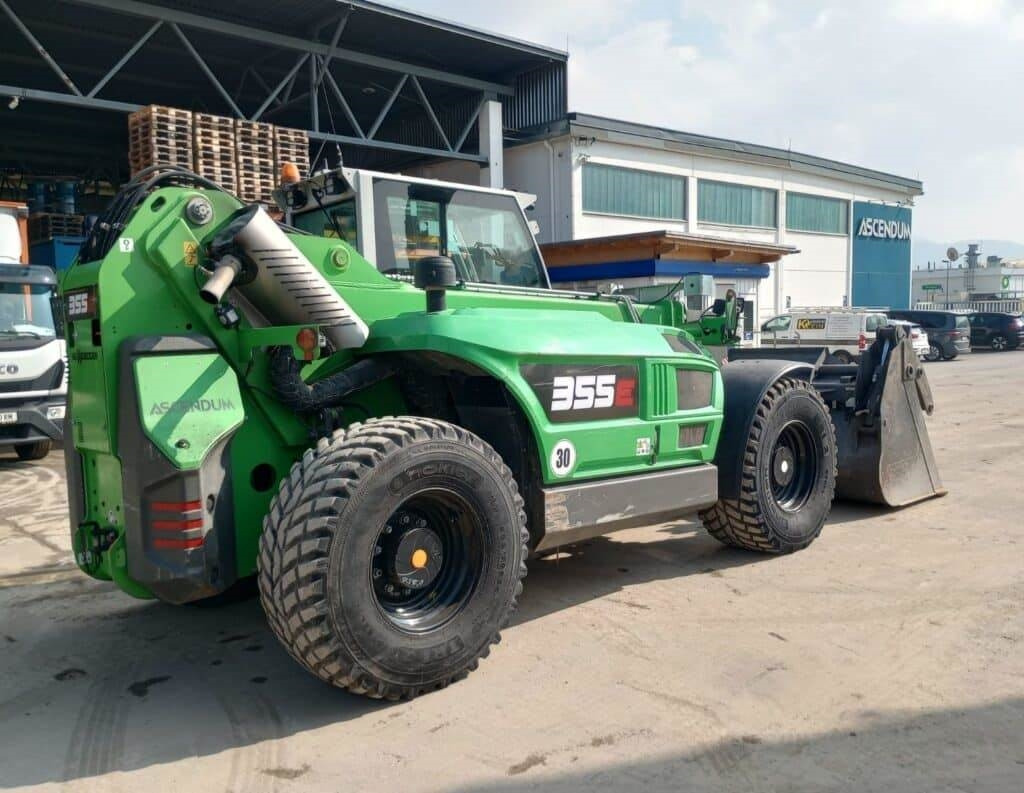 Sennebogen 355E - Překládkové rýpadlo: obrázok 3 Sennebogen 355E - Překládkové rýpadlo: obrázok 3
