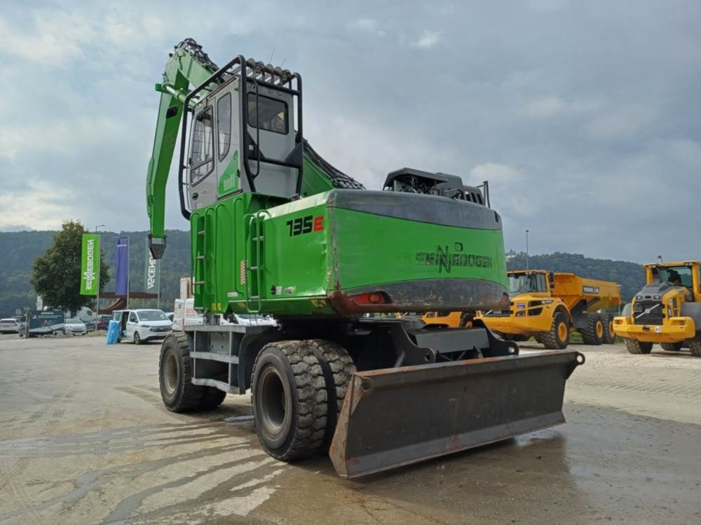 Sennebogen 735E - Překládkové rýpadlo: obrázok 2 Sennebogen 735E - Překládkové rýpadlo: obrázok 2