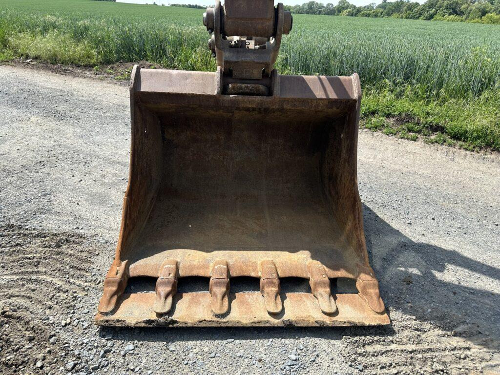 Leasing Volvo EC220EL Volvo EC220EL: obrázok 24 Leasing Volvo EC220EL Volvo EC220EL: obrázok 24