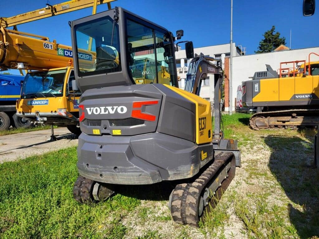 Volvo EC37F - Mini rýpadlo: obrázok 2 Volvo EC37F - Mini rýpadlo: obrázok 2