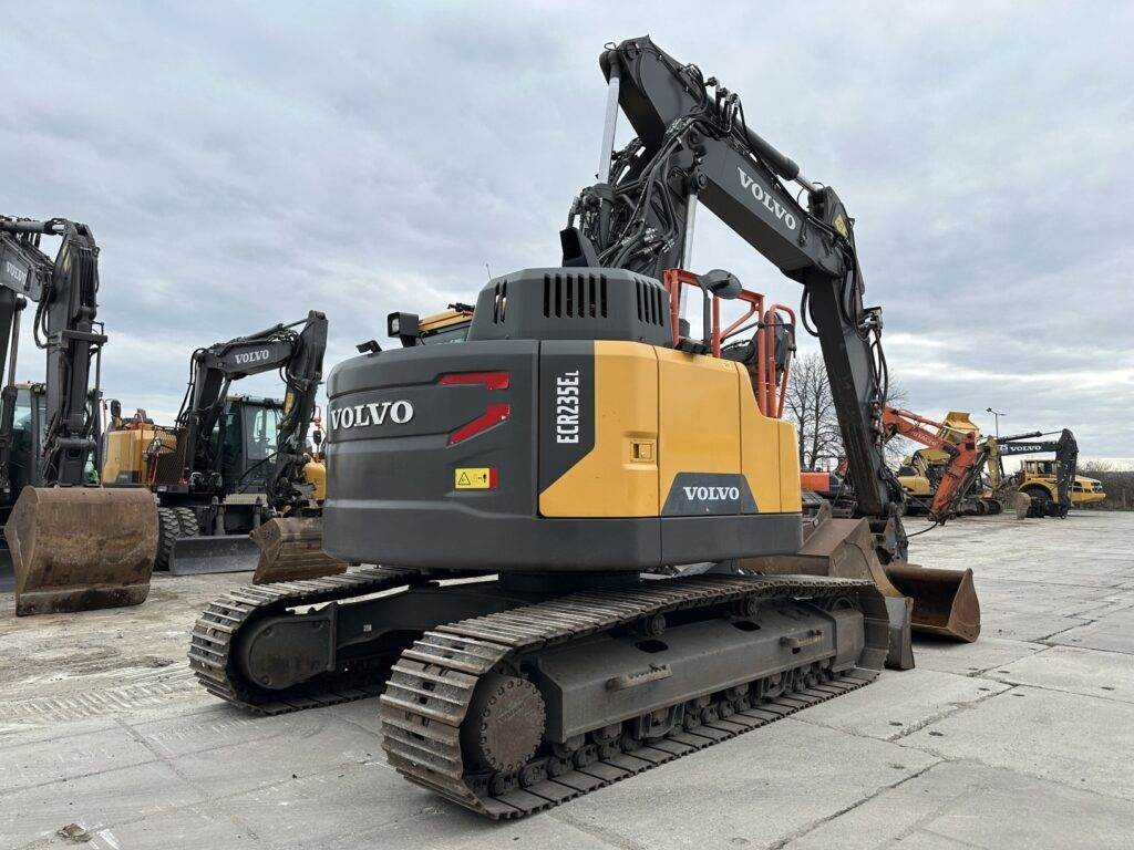 Volvo ECR235EL - Pásové rýpadlo: obrázok 3 Volvo ECR235EL - Pásové rýpadlo: obrázok 3