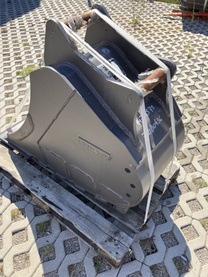Volvo Tieflöffel mit Messer S50 - Rýpadlo-nakladač: obrázok 3 Volvo Tieflöffel mit Messer S50 - Rýpadlo-nakladač: obrázok 3