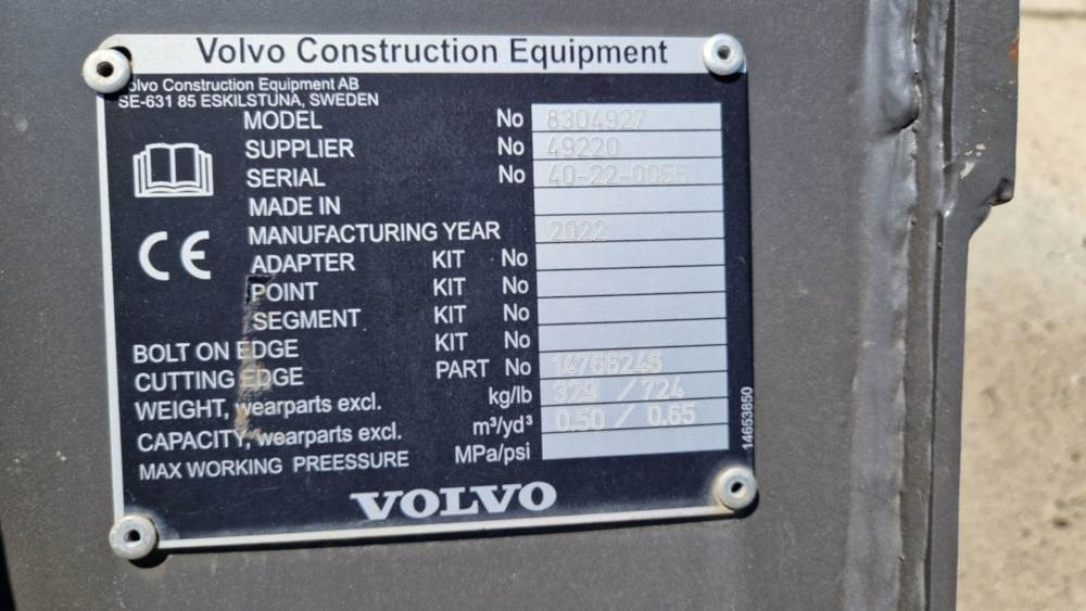 Volvo Tieflöffel mit Messer - Rýpadlo-nakladač: obrázok 5 Volvo Tieflöffel mit Messer - Rýpadlo-nakladač: obrázok 5