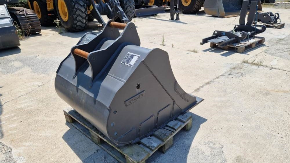 Volvo Tieflöffel mit Messer - Rýpadlo-nakladač: obrázok 2 Volvo Tieflöffel mit Messer - Rýpadlo-nakladač: obrázok 2