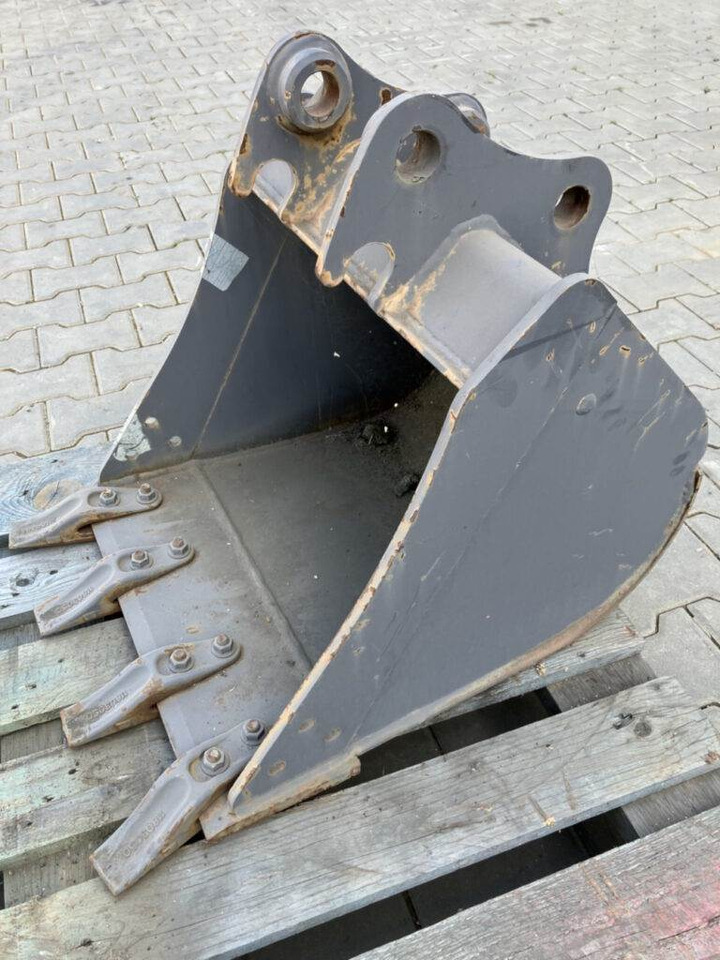 Volvo Tieflöffel mit Zähnen - Festanbau - Rýpadlo-nakladač: obrázok 3 Volvo Tieflöffel mit Zähnen - Festanbau - Rýpadlo-nakladač: obrázok 3