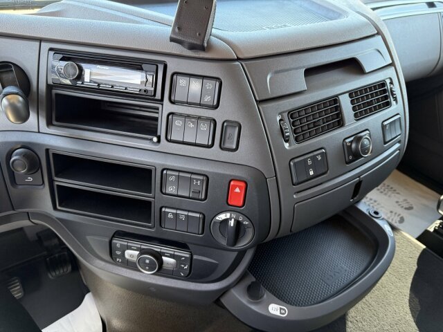 DAF XF 480 Pritsche Kran Palfinger 21000L - Valníkový/ Plošinový nákladný automobil, Auto s hydraulickou rukou: obrázok 2 DAF XF 480 Pritsche Kran Palfinger 21000L - Valníkový/ Plošinový nákladný automobil, Auto s hydraulickou rukou: obrázok 2