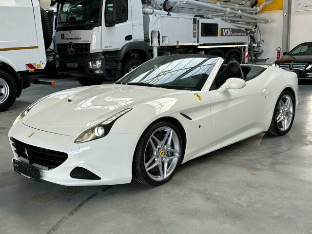 Ferrari F149 Cabrio - Kabriolet: obrázok 5 Ferrari F149 Cabrio - Kabriolet: obrázok 5