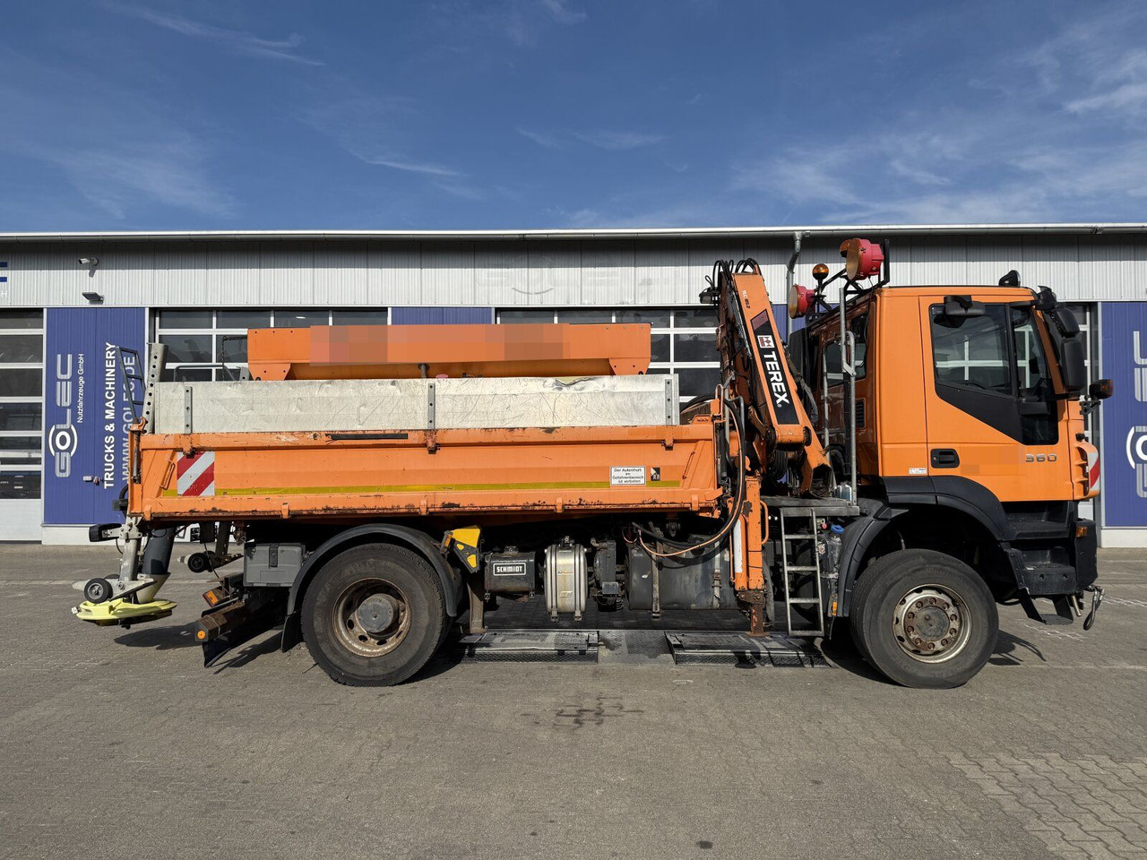 Iveco TRAKKER Kipper Kran TEREX 85.2 Salzstreuer - Sklápač, Auto s hydraulickou rukou: obrázok 2 Iveco TRAKKER Kipper Kran TEREX 85.2 Salzstreuer - Sklápač, Auto s hydraulickou rukou: obrázok 2