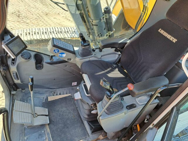 Liebherr LH40C Litronic Industry Long reach 43 Ton - Pásové rýpadlo: obrázok 5 Liebherr LH40C Litronic Industry Long reach 43 Ton - Pásové rýpadlo: obrázok 5