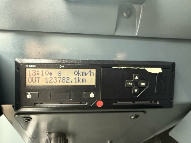 Liebherr LTM 1070-4.2 Autokran mit Spitze *TOP Zustand - Žeriav pre všetky terény: obrázok 3 Liebherr LTM 1070-4.2 Autokran mit Spitze *TOP Zustand - Žeriav pre všetky terény: obrázok 3