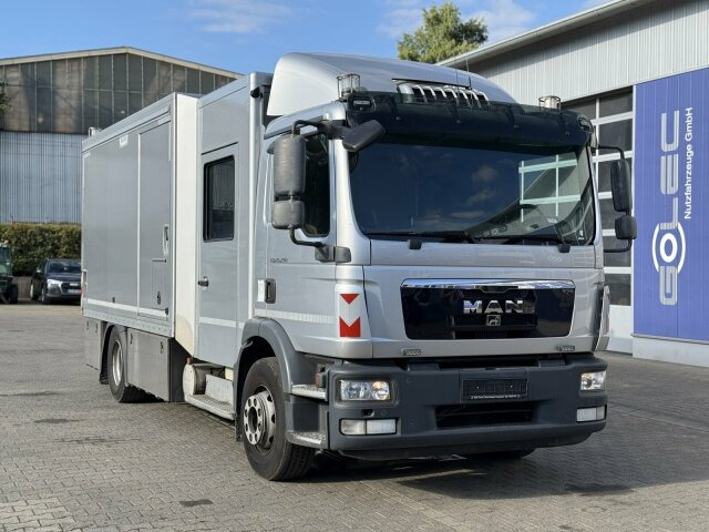 MAN TGM 15.290 Kanalreiniger HD Pumpe Müller Aufbau - Fekálne vozidlo: obrázok 1 MAN TGM 15.290 Kanalreiniger HD Pumpe Müller Aufbau - Fekálne vozidlo: obrázok 1