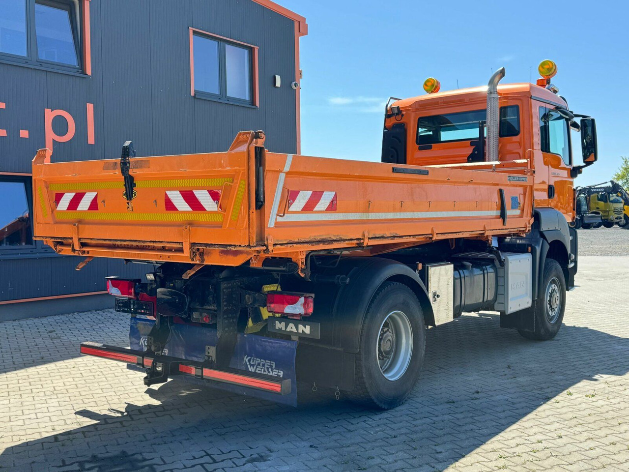MAN TGS 18.320 4x4 BL Euro 6 Kipper + Winterdienst - Sklápač: obrázok 5 MAN TGS 18.320 4x4 BL Euro 6 Kipper + Winterdienst - Sklápač: obrázok 5