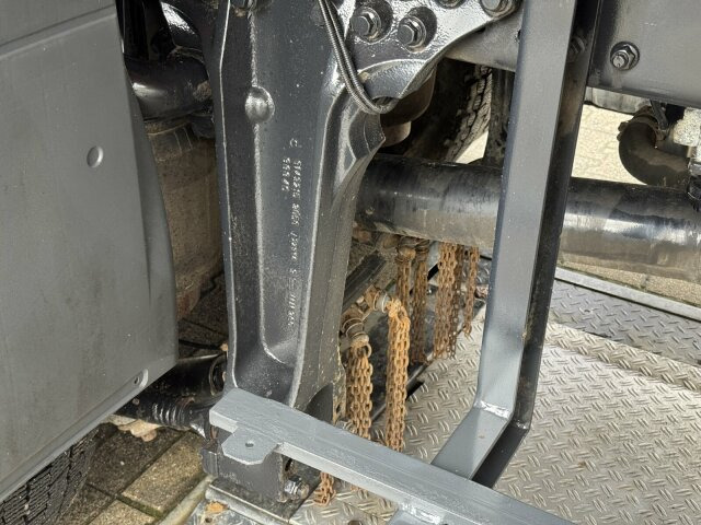 MAN TGS 28.400 6x4-4 Kipper Kran Palfinger PK9002 - Sklápač, Auto s hydraulickou rukou: obrázok 4 MAN TGS 28.400 6x4-4 Kipper Kran Palfinger PK9002 - Sklápač, Auto s hydraulickou rukou: obrázok 4