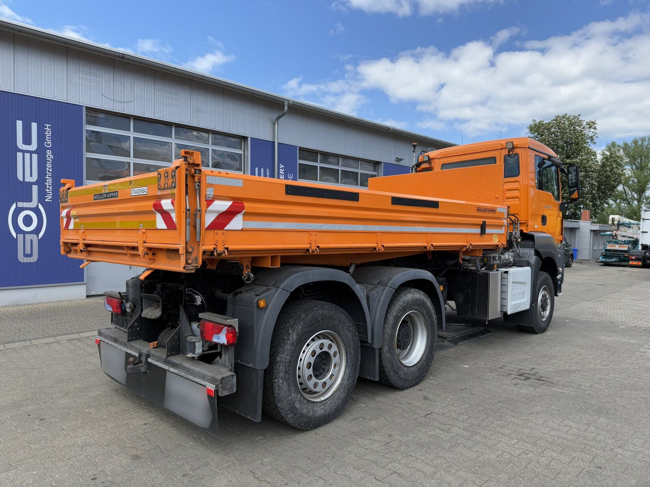 MAN TGS 28.420 6x4-4 Meiller Kipper Winterdienst - Sklápač: obrázok 3 MAN TGS 28.420 6x4-4 Meiller Kipper Winterdienst - Sklápač: obrázok 3