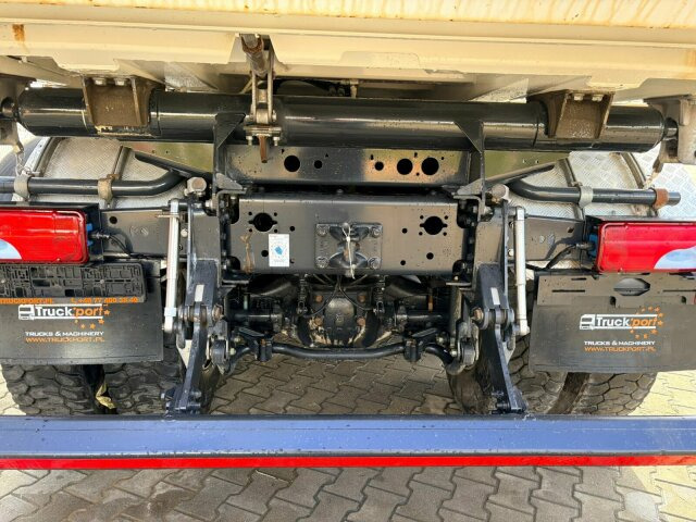 MAN TGS 35.470 8x4 BB Euro6 Meiller Kipper Bordmatik - Sklápač: obrázok 4 MAN TGS 35.470 8x4 BB Euro6 Meiller Kipper Bordmatik - Sklápač: obrázok 4
