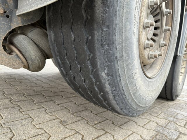 Meiller Anhänger TANDEM Dreiseitenkipper Liftachse - Príves sklápěcí: obrázok 4 Meiller Anhänger TANDEM Dreiseitenkipper Liftachse - Príves sklápěcí: obrázok 4