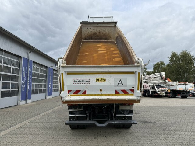 Mercedes-Benz 4145 8x8 Meiler Dreiseitenkipper Bordmatik - Sklápač: obrázok 2 Mercedes-Benz 4145 8x8 Meiler Dreiseitenkipper Bordmatik - Sklápač: obrázok 2