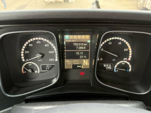 Mercedes-Benz ACTROS 2545 6x2 Pritsche Kran Palfinger PK20001K - Auto s hydraulickou rukou: obrázok 3 Mercedes-Benz ACTROS 2545 6x2 Pritsche Kran Palfinger PK20001K - Auto s hydraulickou rukou: obrázok 3