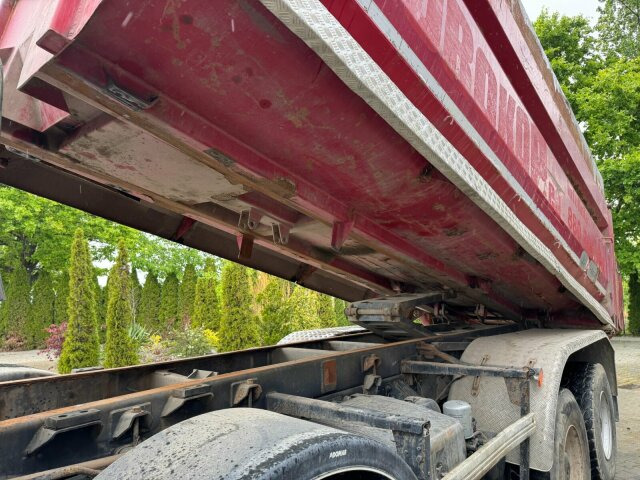 Mercedes-Benz ACTROS 4141 EURO4 8x6 Muldenkipper - Damper: obrázok 4 Mercedes-Benz ACTROS 4141 EURO4 8x6 Muldenkipper - Damper: obrázok 4