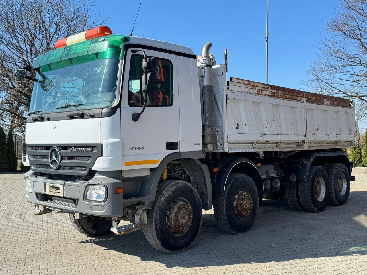 Mercedes-Benz ACTROS 4144 8x8 EURO4 DSK Meiller - Sklápač: obrázok 2 Mercedes-Benz ACTROS 4144 8x8 EURO4 DSK Meiller - Sklápač: obrázok 2