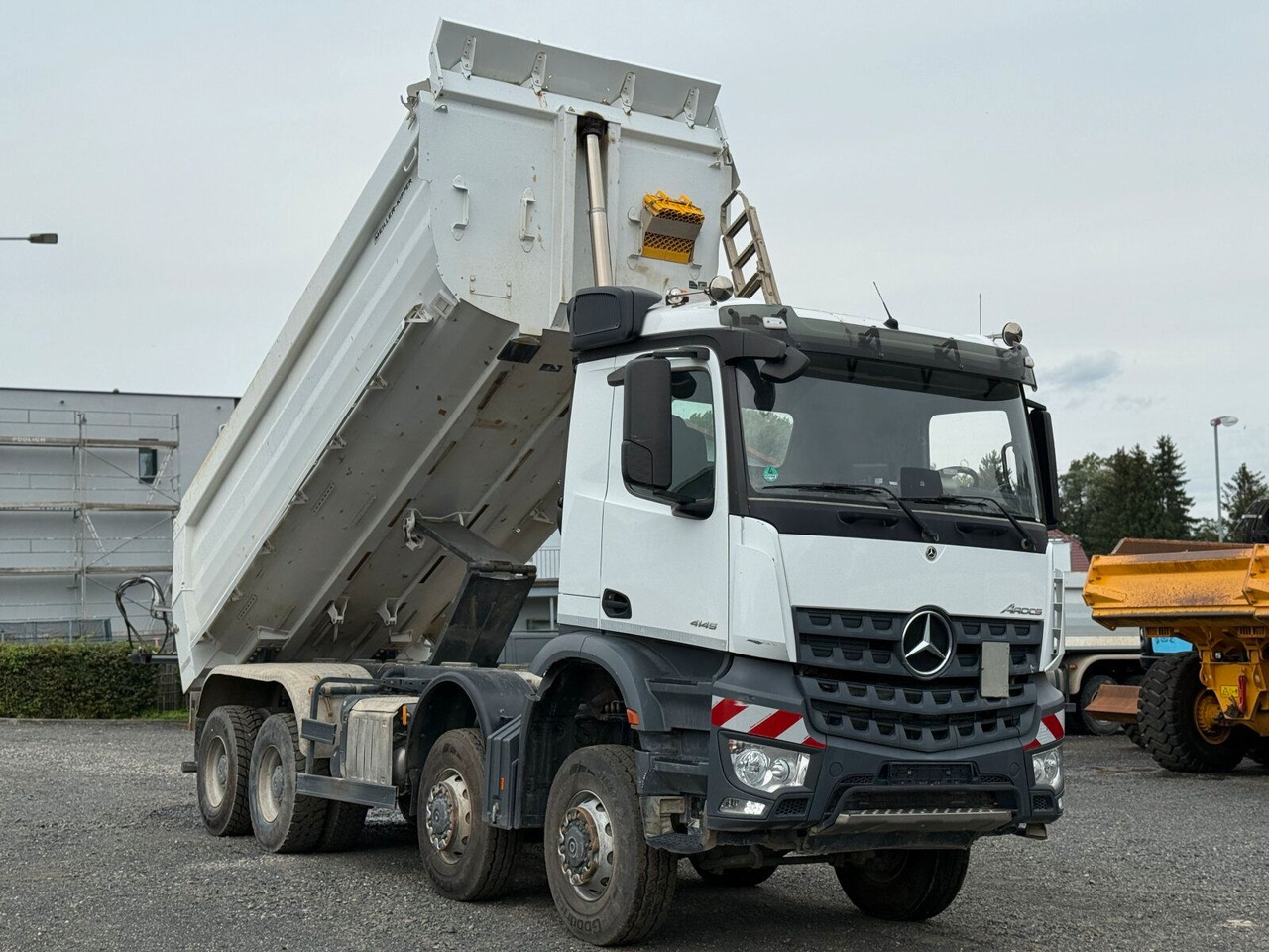 Mercedes-Benz AROCS 4145 8x8 Meiller Muldenkipper - Sklápač: obrázok 2 Mercedes-Benz AROCS 4145 8x8 Meiller Muldenkipper - Sklápač: obrázok 2