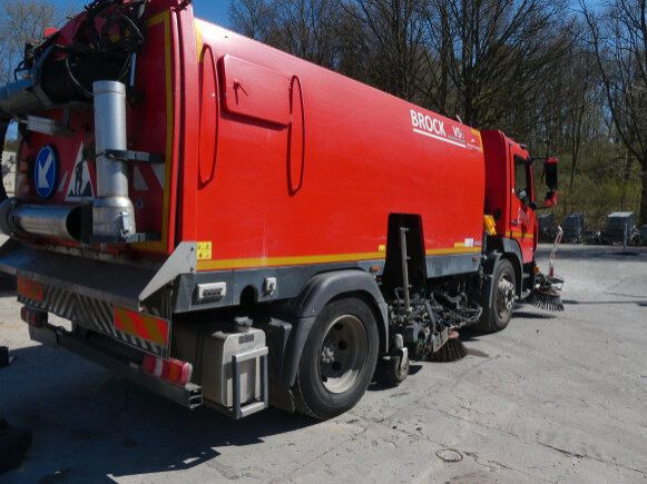 Mercedes-Benz Atego 1324 4x2 Kehrmaschine BROCK HD Anlage - Zametacie vozidlo: obrázok 4 Mercedes-Benz Atego 1324 4x2 Kehrmaschine BROCK HD Anlage - Zametacie vozidlo: obrázok 4
