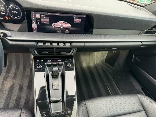 Porsche 992 / 911 CARRERA S 3.0 - Coupe: obrázok 5 Porsche 992 / 911 CARRERA S 3.0 - Coupe: obrázok 5